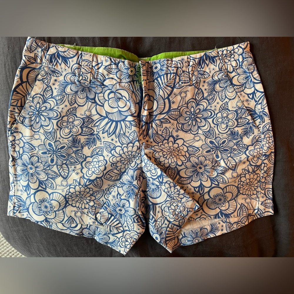Lilly Pulitzer shorts, size 6